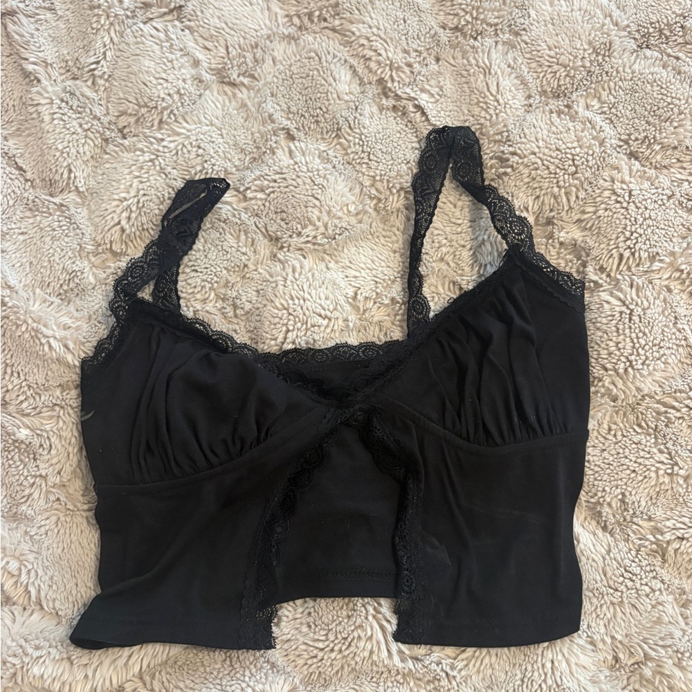 SHEIN Elegant Black Lace Crop Top